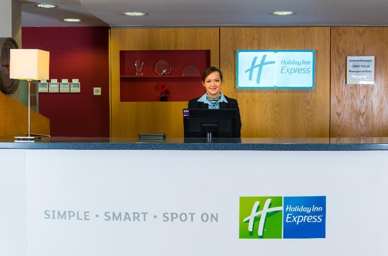 Express By Ihg Hotel 3*
